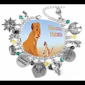 New Disney Boutique Lion King bracelet Simba Cute